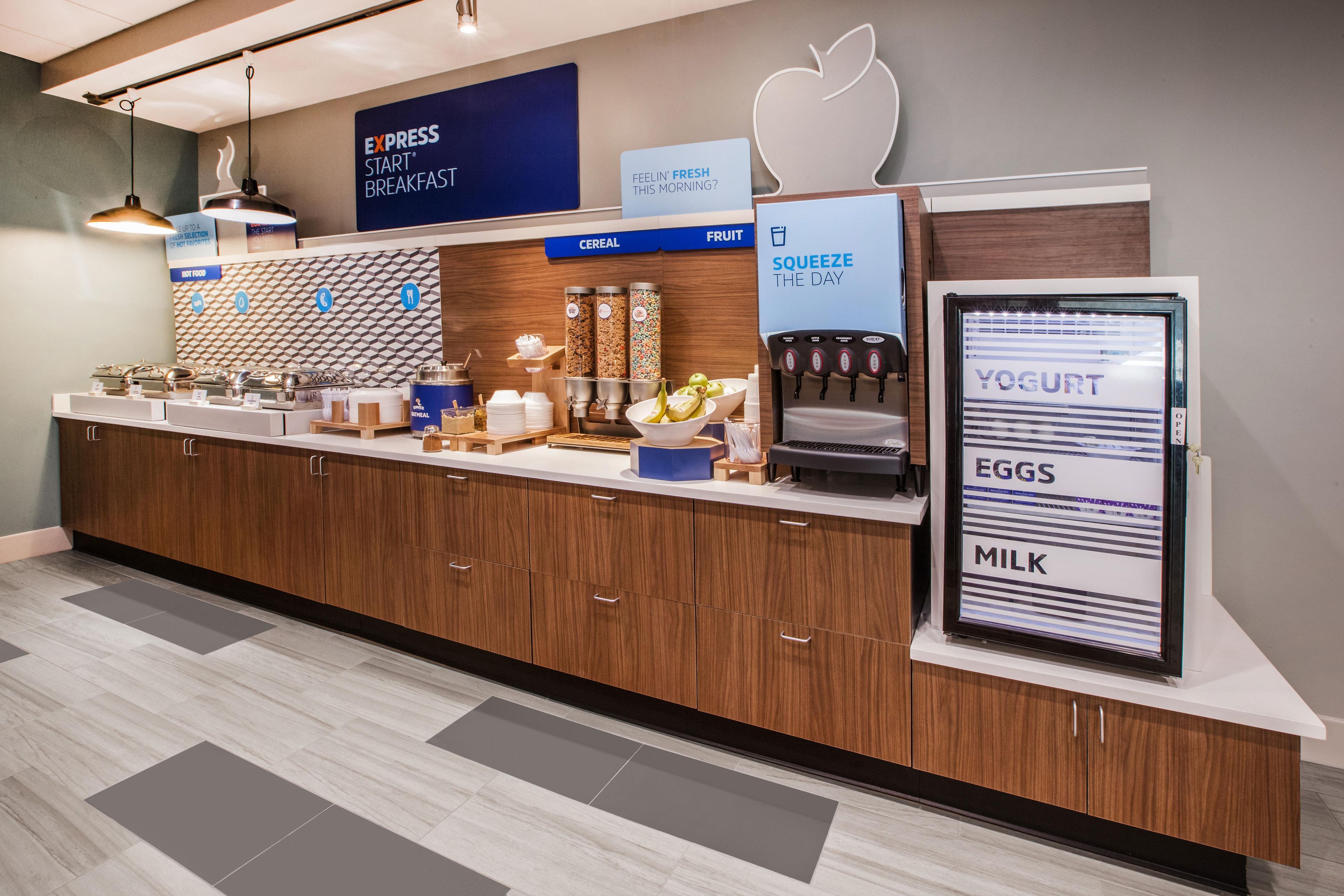 Holiday Inn Express Hotel & Suites Bowling Green By Ihg Exterior foto